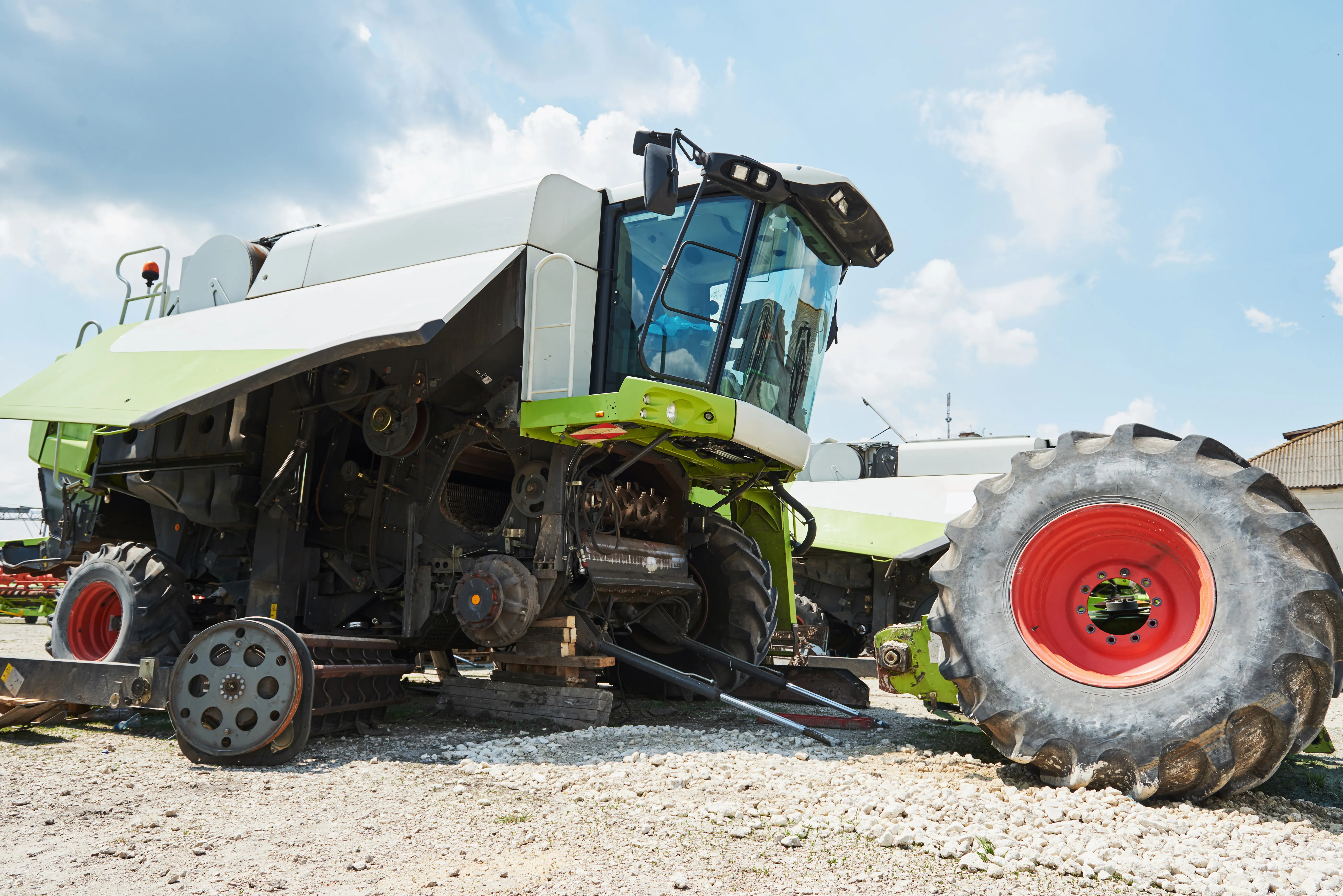 Industrial Tractor (RFB)